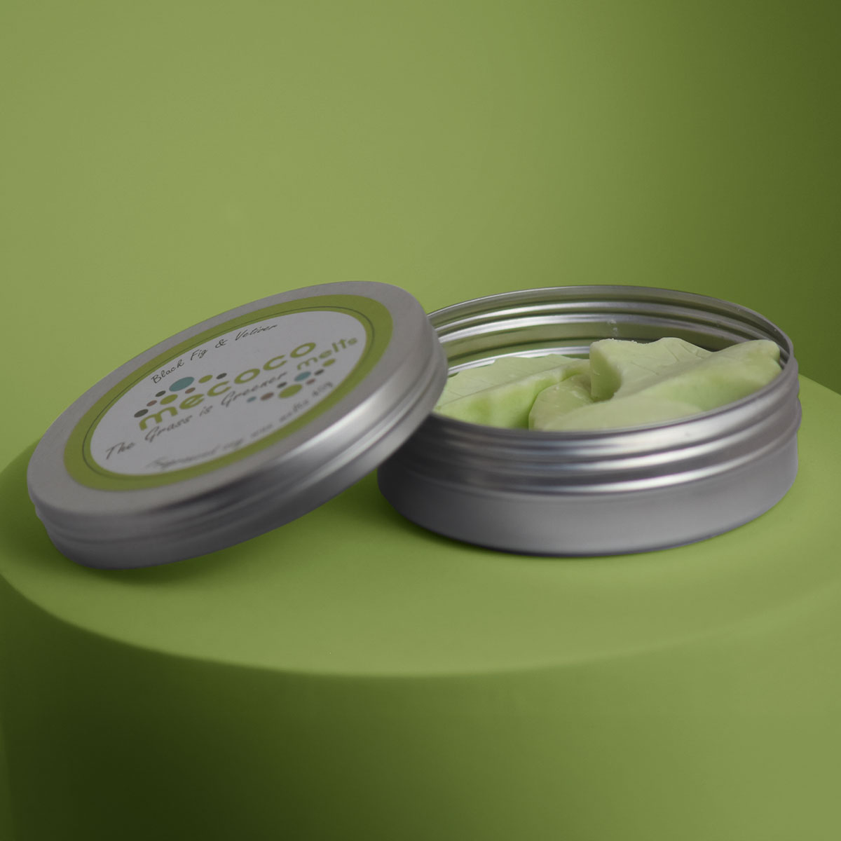 The Grass is Greener / Black Fig & Vetiver, Green Scented Soy Wax Melts Tin - Image 3