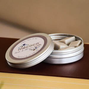 Smoke & Mirrors / Cologne, Cognac & Oak Scented Soy Wax Melts Tins