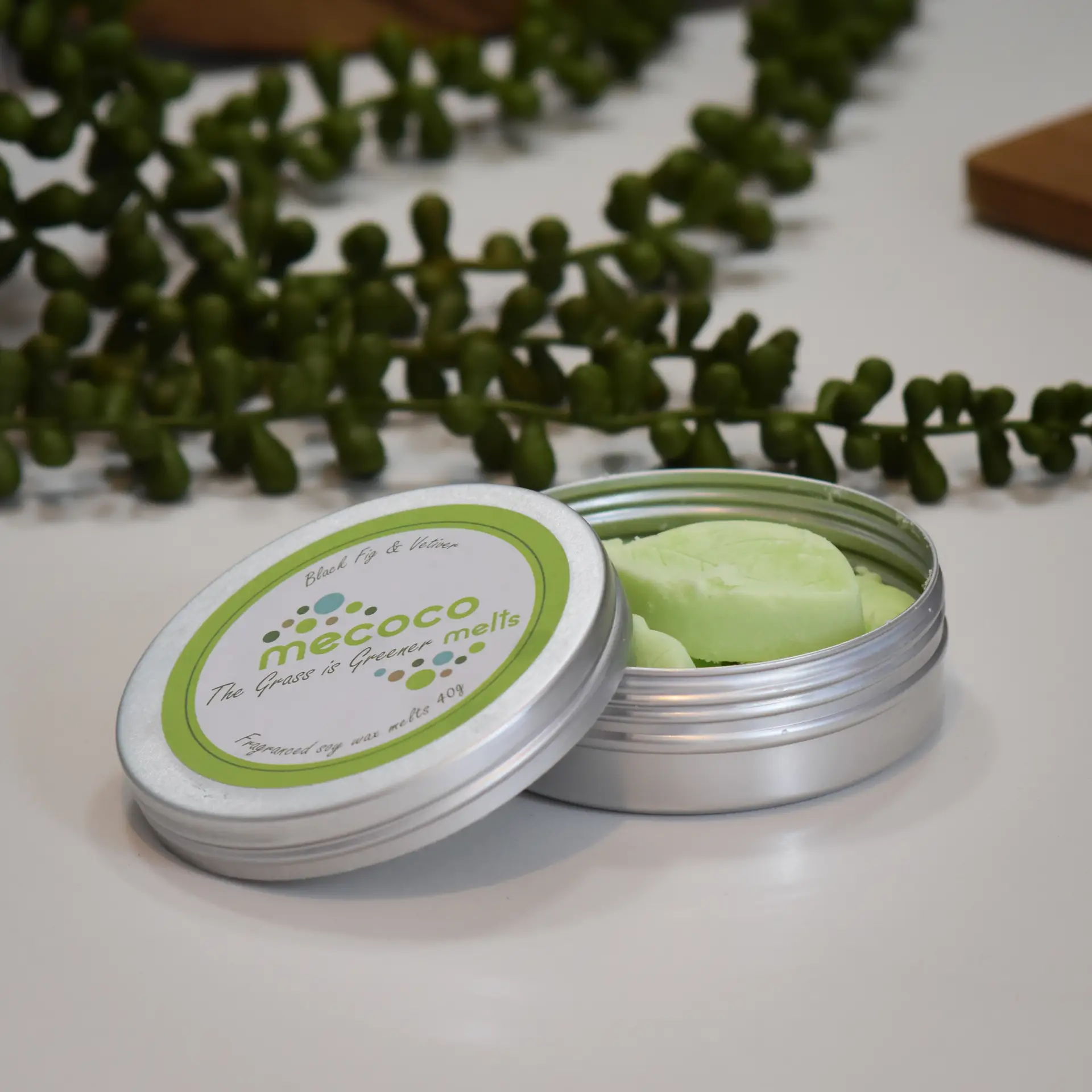 The Grass is Greener / Black Fig & Vetiver, Green Scented Soy Wax Melts Tin